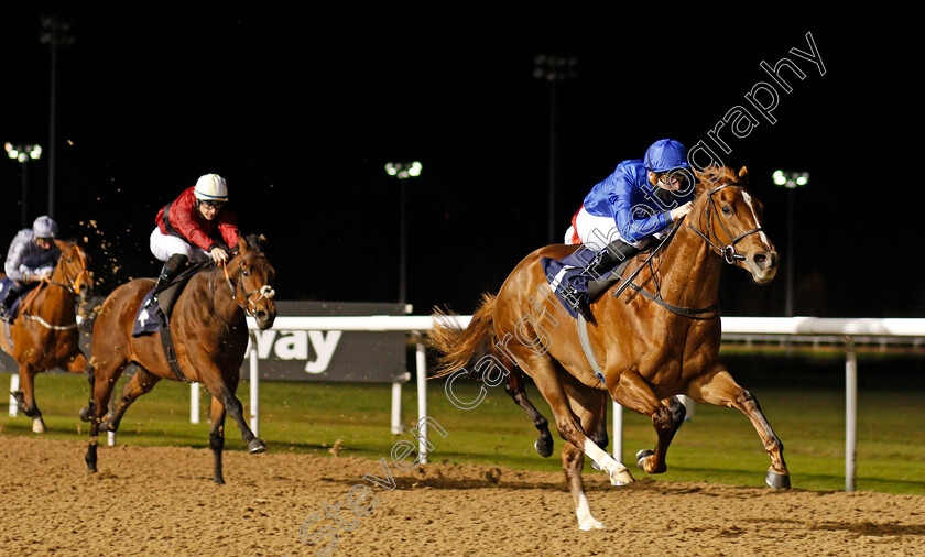 Silent-Escape-0002 
 SILENT ESCAPE (Hector Crouch) wins The Bombardier British Hopped Amber Beer Novice Stakes
Wolverhampton 24 Nov 2020 - Pic Steven Cargill / Racingfotos.com