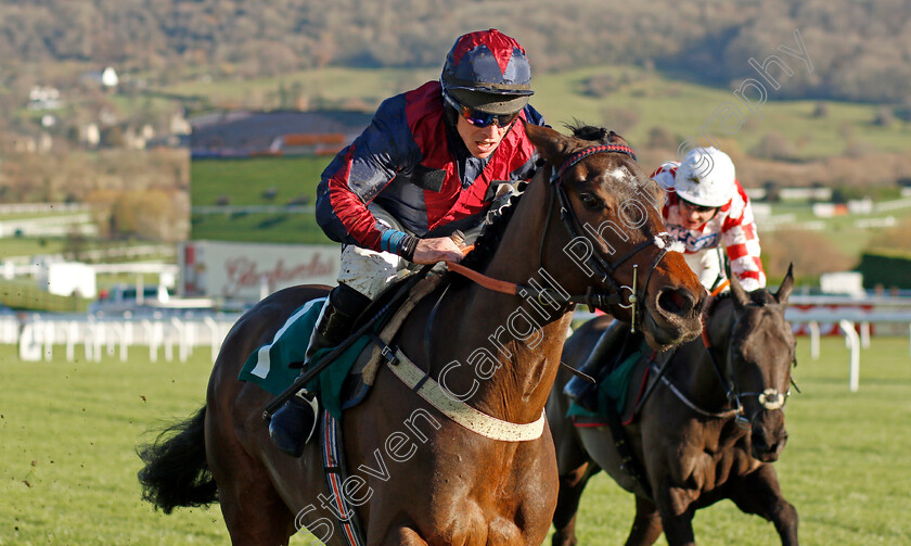 Datsalrightgino-0001 
 DATSALRIGHTGINO (Gavin Sheehan) wins The British EBF National Hunt Novices Hurdle
Cheltenham 10 Dec 2021 - Pic Steven Cargill / Racingfotos.com