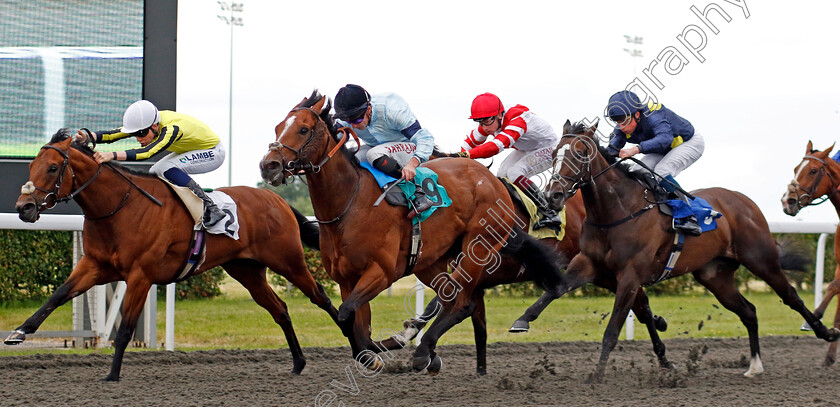 Drama-0005 
 DRAMA (centre, Tom Marquand) beats CITY HOUSE (left) and ROSA APPLAUSE (right) in The Unibet More Boosts In More Races Handicap
Kempton 12 Jun 2024 - Pic Steven Cargill / Racingfotos.com