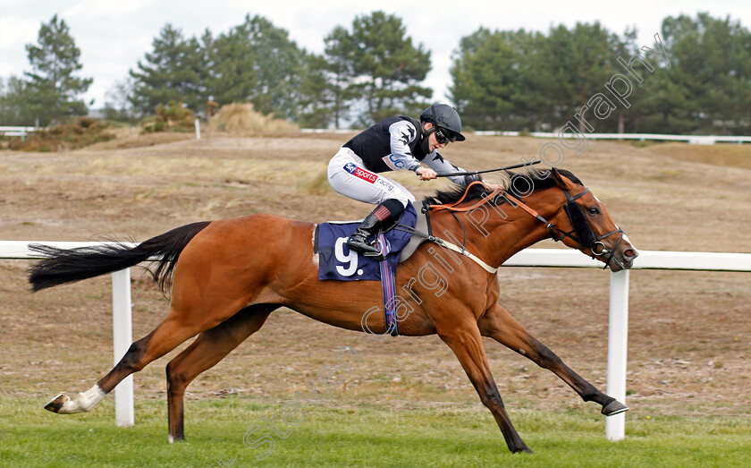 Sefton-Warrior-0006 
 SEFTON WARRIOR (Hollie Doyle) wins The Visit atttheraces.com Handicap
Yarmouth 3 Aug 2020 - Pic Steven Cargill / Racingfotos.com