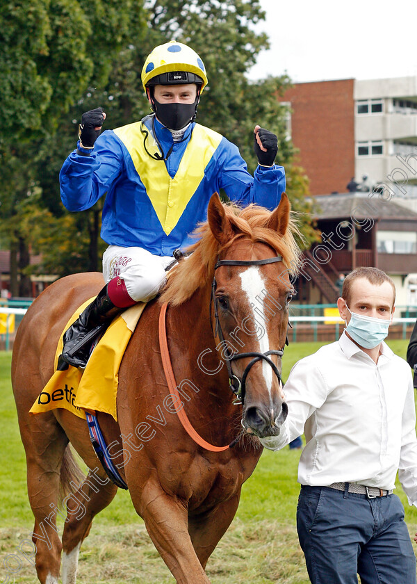 Dream-Of-Dreams-0014 
 DREAM OF DREAMS (Oisin Murphy) after winning The Betfair Sprint Cup
Haydock 5 Sep 2020 - Pic Steven Cargill / Racingfotos.com