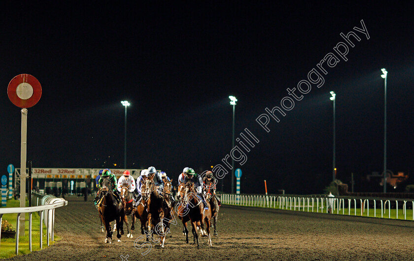 Wine-List-0004 
 WINE LIST (centre, Oisin Murphy) shares the lead with a circuit to go on his way to winning The Close Brothers Business Finance Median Auction Maiden Stakes Kempton 11 Oct 2017 - Pic Steven Cargill / Racingfotos.com