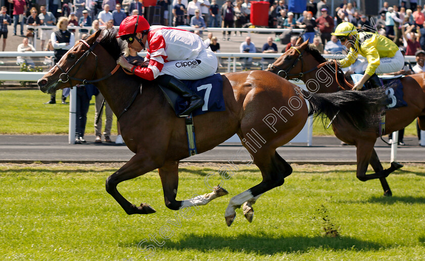 White-Umbrella-0004 
 WHITE UMBRELLA (Kieran Shoemark) wins The Join Our Bet Club At Vickers Bet Novice Stakes
Chepstow 27 May 2022 - Pic Steven Cargill / Racingfotos.com