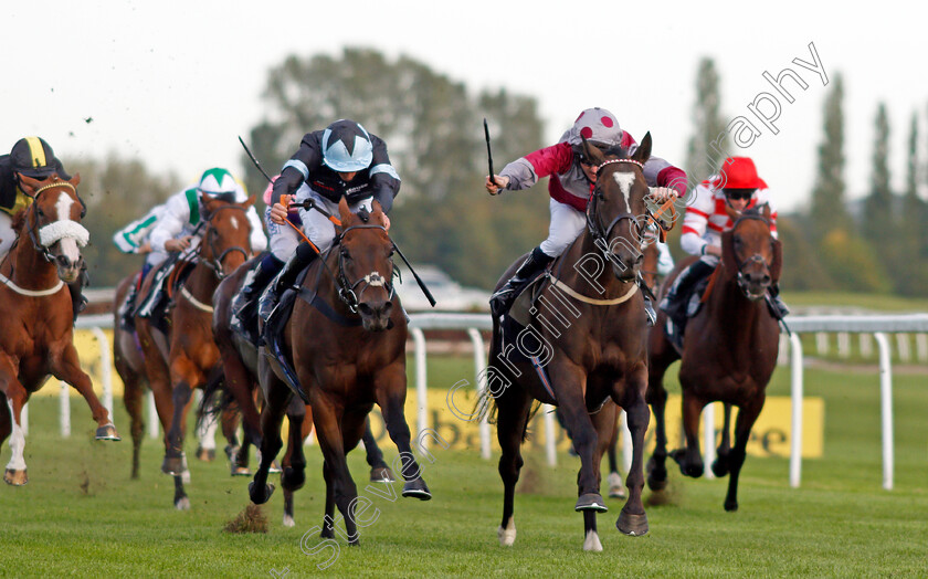 Pledge-Of-Honour-0001 
 PLEDGE OF HONOUR (right, Liam Keniry) beats KATTANI (left) in The Pierre Vaudon Champagne Handicap
Newbury 18 Sep 2020 - Pic Steven Cargill / Racingfotos.com