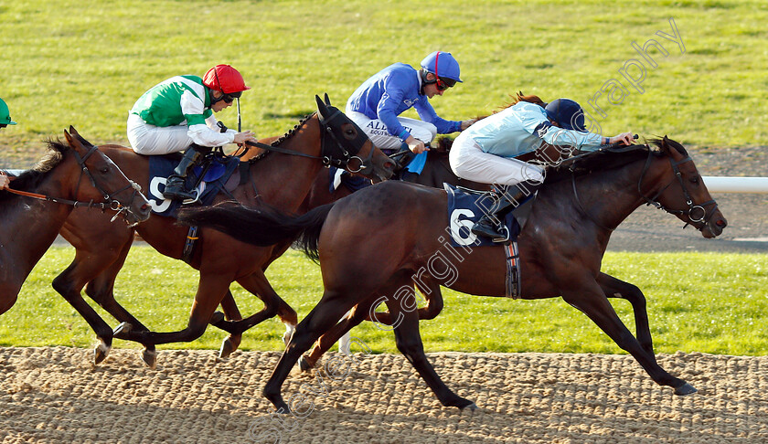 Luxor-0004 
 LUXOR (James Doyle) wins The Hellermanntyon Fixings Maiden Stakes
Wolverhampton 5 Sep 2018 - Pic Steven Cargill / Racingfotos.com