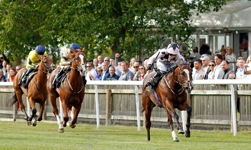 Streets-Of-Gold-0003 
 STREETS OF GOLD (Georgia Dobie) wins The British Stallion Studs EBF Restricted Novice Stakes
Newmarket 22 Jul 2022 - Pic Steven Cargill / Racingfotos.com