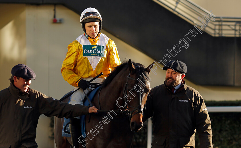 Kenmya-0001 
 KENMYA (Harry Skelton)
Ascot 22 Nov 2024 - Pic Steven Cargill / Racingfotos.com