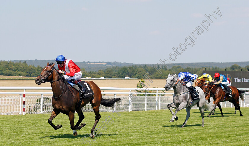 Audience-0003 
 AUDIENCE (Robert Havlin) wins The HKJC World Pool Lennox Stakes
Goodwood 30 Jul 2024 - Pic Steven Cargill / racingfotos.com