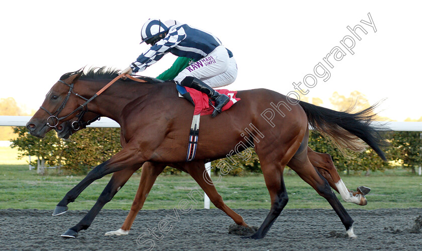 Korcho-0005 
 KORCHO (Charlie Bennett) wins The Bet At racinguk.com Nursery
Kempton 27 Sep 2018 - Pic Steven Cargill / Racingfotos.com