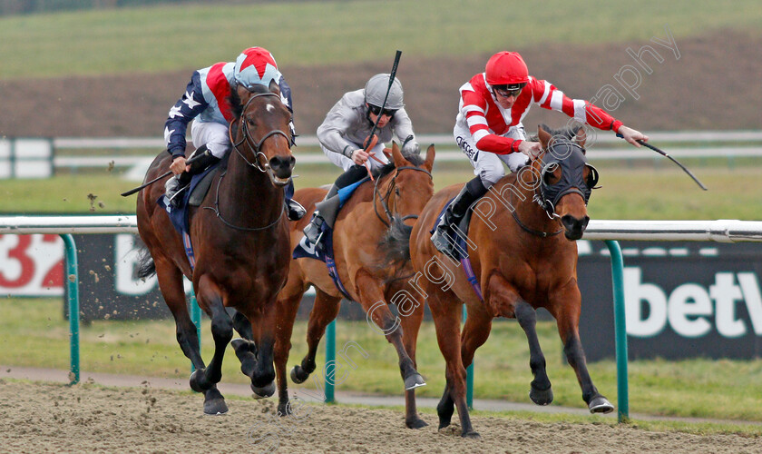 Galloway-Hills-0002 
 GALLOWAY HILLS (left, Sean Levey) beats NOMORECALLS (right) in The Betway Sprint Novice Stakes Lingfield 6 Jan 2018 - Pic Steven Cargill / Racingfotos.com