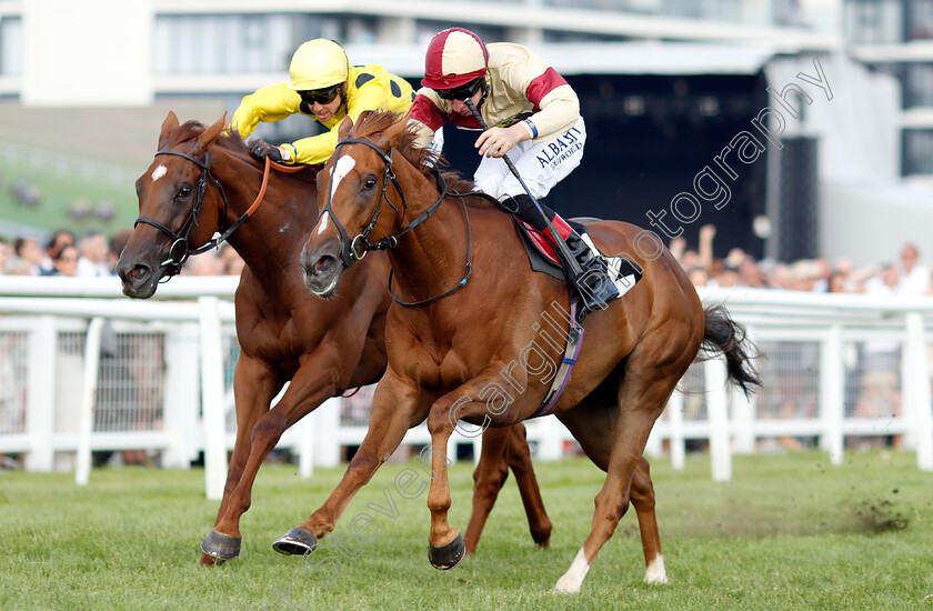 Red-Tea-0004 
 RED TEA (right, Adam Kirby) beats MELODIES (left) in The EBF Breeders Series Fillies Handicap
Newbury 21 Jul 2018 - Pic Steven Cargill / Racingfotos.com