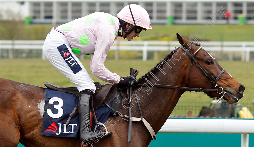 Min-0006 
 MIN (Ruby Walsh) wins The JLT Melling Chase
Aintree 5 Apr 2019 - Pic Steven Cargill / Racingfotos.com