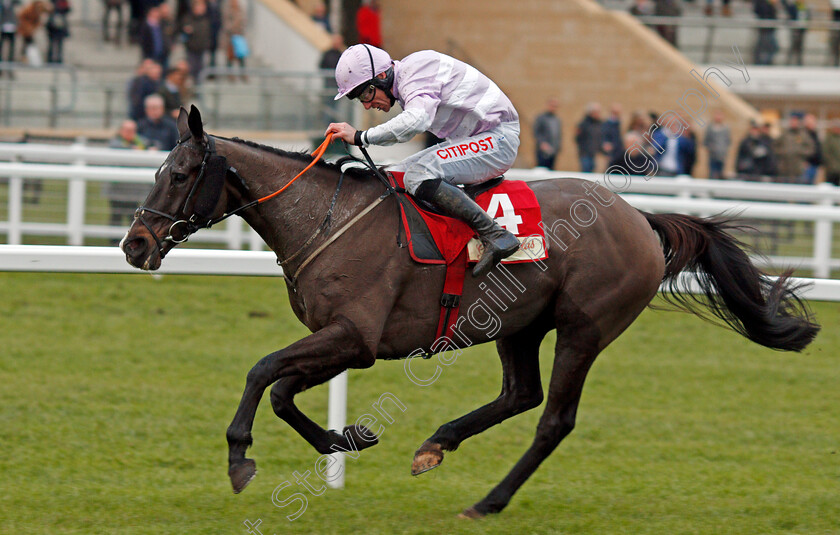 Bless-The-Wings-0004 
 BLESS THE WINGS (Davy Russell) wins The Glenfarclas Cross Country Handicap Chase Cheltenham 15 Dec 2017 - Pic Steven Cargill / Racingfotos.com