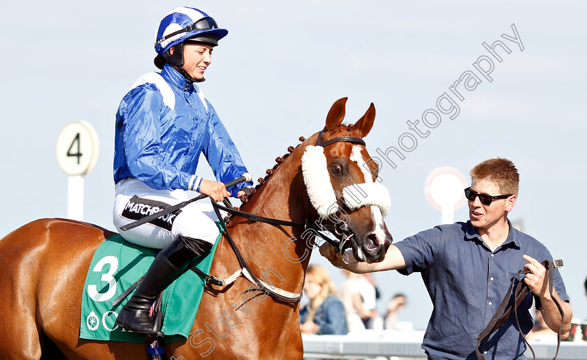 Jaahez-0001 
 BRYONY FROST before finishing 3rd aboard JAAHEZ in The Al Gheesah Beach Handicap for Purebred Arabians
Bath 3 Jul 2019 - Pic Steven Cargill / Racingfotos.com