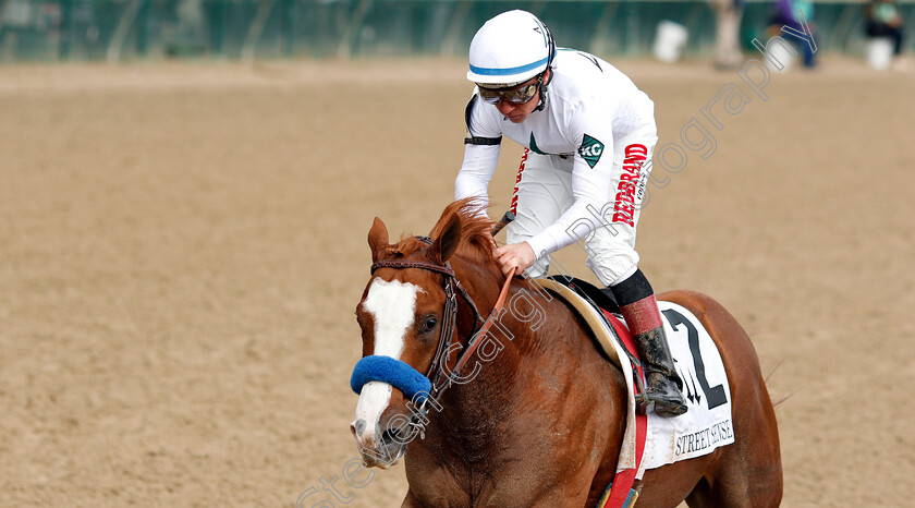 Improbable-0001 
 IMPROBABLE (Drayden Van Dyke) wins The Street Sense Stakes
Churchill Downs 2 Nov 2018 - Pic Steven Cargill / Racingfotos.com