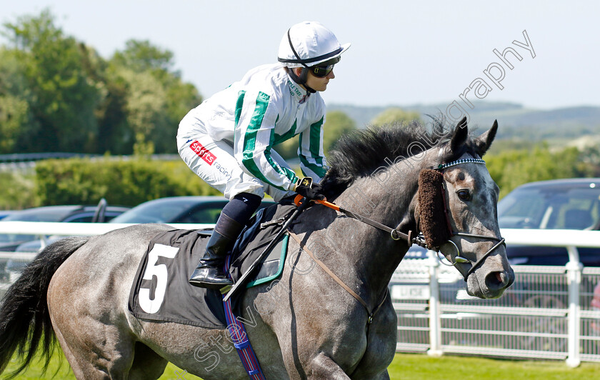 Heavenly-Breath-0001 
 HEAVENLY BREATH (Hollie Doyle)
Goodwood 26 May 2023 - Pic Steven Cargill / Racingfotos.com