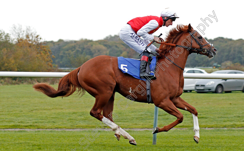 Ghazan-0001 
 GHAZAN (Adam Kirby) Nottingham 18 Oct 2017 - Pic Steven Cargill / Racingfotos.com