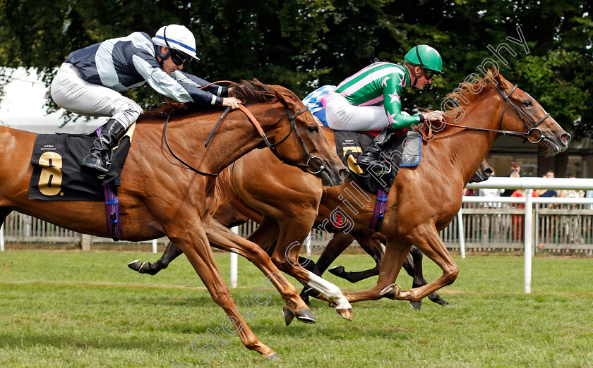 Fuente-Ovejuna-0005 
 FUENTE OVEJUNA (Rob Hornby) beats TERRA MITICA (left) in The British EBF Arena Group Fillies Novice Stakes
Newmarket 31 Jul 2021 - Pic Steven Cargill / Racingfotos.com