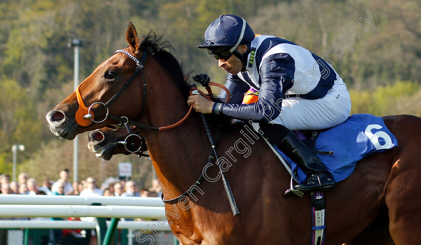 Temple-Of-Heaven-0007 
 TEMPLE OF HEAVEN (Sean Levey) wins The Soiza Family Novice Stakes
Nottingham 20 Apr 2019 - Pic Steven Cargill / Racingfotos.com