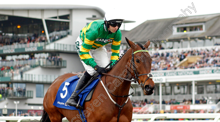 Inothewayurthinkin-0009 
 INOTHEWAYURTHINKIN (Mark Walsh) winner of The Huyton Asphalt Franny Blennerhassett Memorial Mildmay Novices Chase
Aintree 12 Apr 2024 - Pic Steven Cargill / Racingfotos.com