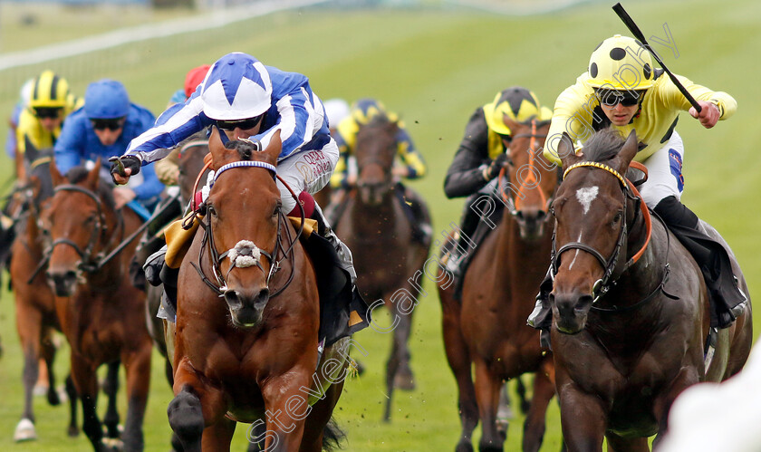 Bellum-Justum-0005 
 BELLUM JUSTUM (left, Oisin Murphy) beats INISHERIN (right) in The British Stallion Studs EBF Maiden Stakes
Newmarket 28 Sep 2023 - Pic Steven Cargill / Racingfotos.com