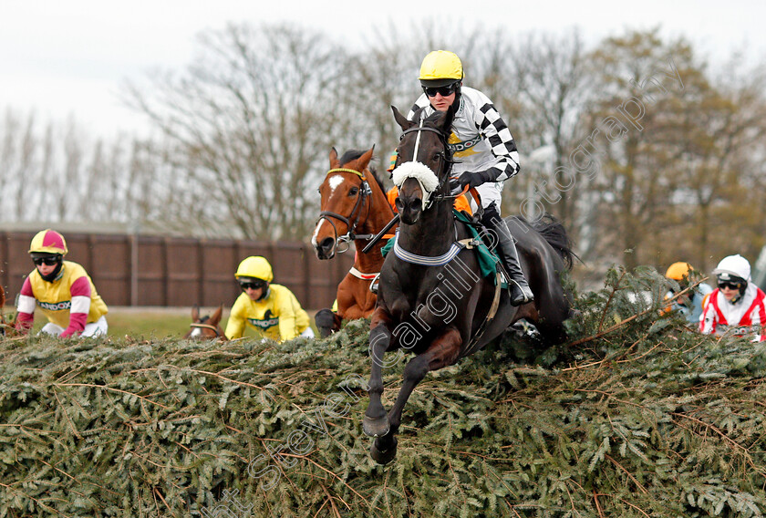 Cousin-Pascal-0001 
 COUSIN PASCAL (James King) wins The Rose Paterson Randox Foxhunters Open Hunters Chase
Aintree 8 Apr 2021 - Pic Steven Cargill / Racingfotos.com