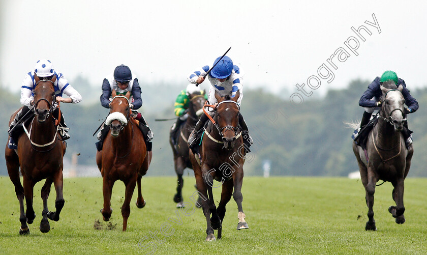 Western-Duke-0001 
 WESTERN DUKE (centre, P J McDonald) wins The Plymouth Fruit Cup Hadicap
Ascot 27 Jul 2019 - Pic Steven Cargill / Racingfotos.com