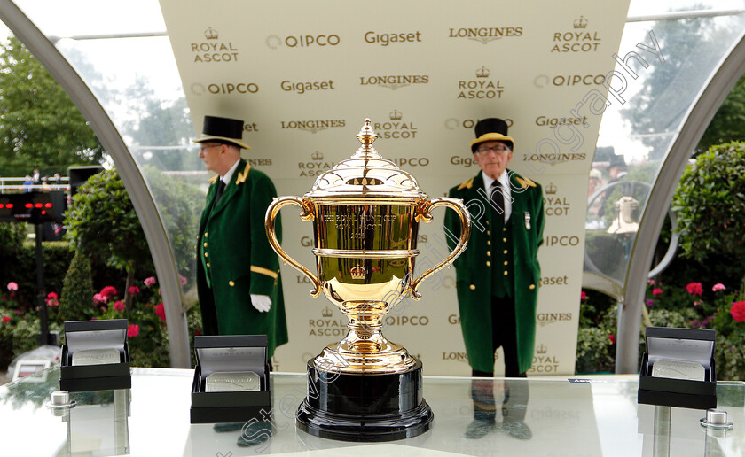 Trophies-for-The-Royal-Hunt-Cup 
 Trophies for The Royal Hunt Cup
Royal Ascot 20 Jun 2018 - Pic Steven Cargill / Racingfotos.com