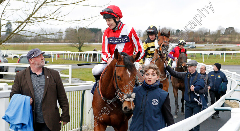 Toro-Dorado-0001 
 TORO DORADO (Luke Morris) after The Bombardier Golden Beer Handicap Div1
Lingfield 2 Jan 2020 - Pic Steven Cargill / Racingfotos.com