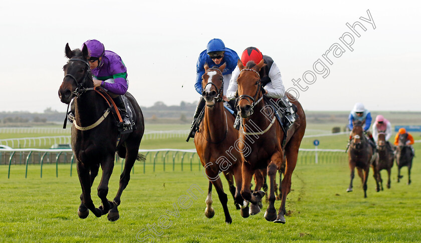 Caernarfon-0003 
 CAERNARFON (Connor Beasley) beats KEEP IN TOUCH (right) in the EBF Montrose Fillies Stakes 
Newmarket 29 Oct 2022 - Pic Steven Cargill / Racingfotos.com