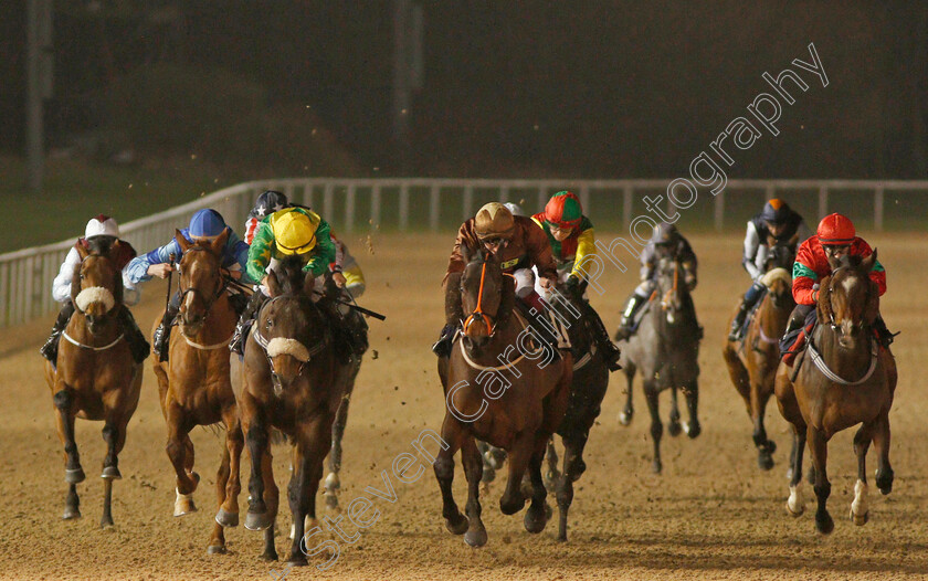 Hooflepuff-0001 
 HOOFLEPUFF (centre, Ben Robinson) beats HENRY CROFT (left) in The Betway Live Casino Handicap
Wolverhampton 26 Nov 2019 - Pic Steven Cargill / Racingfotos.com