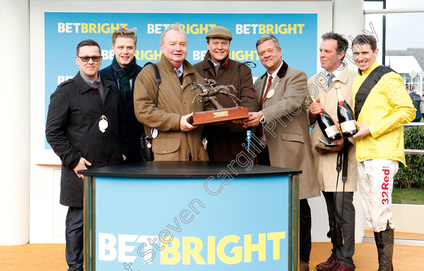 Boyhood-0008 
 Presentation for The BetBright Casino Handicap Hurdle Cheltenham 1 Jan 2018 - Pic Steven Cargill / Racingfotos.com