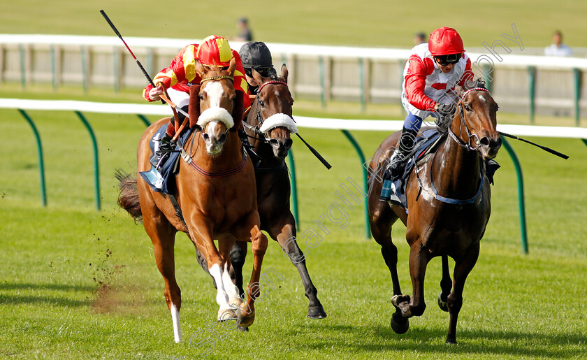 Gale-Force-Maya-0005 
 GALE FORCE MAYA (left, Adam Farragher) beats GELLHORN (right) in The British Stallion Studs EBF Premier Fillies Handicap
Newmarket 23 Sep 2021 - Pic Steven Cargill / Racingfotos.com