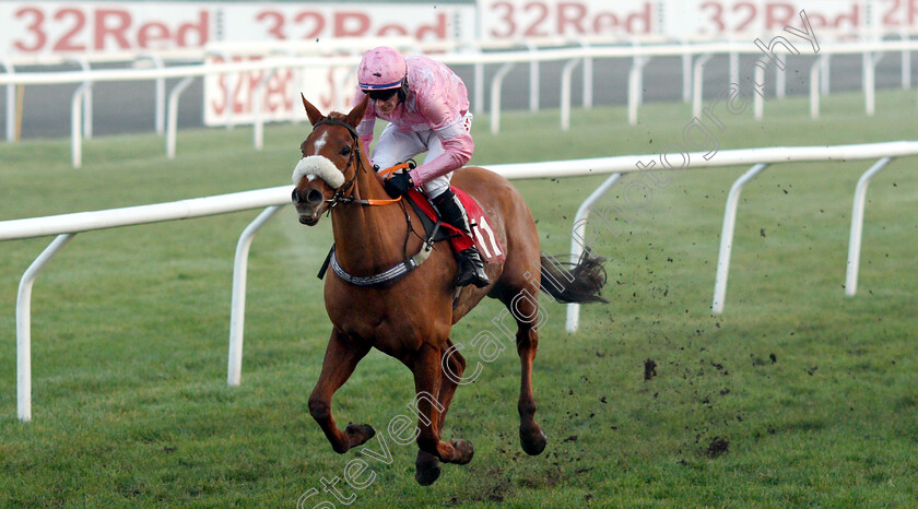 Eddiemaurice-0003 
 EDDIEMAURICE (Nick Scholfield) wins The 32Red Download The App Handicap Hurdle
Kempton 27 Dec 2018 - Pic Steven Cargill / Racingfotos.com