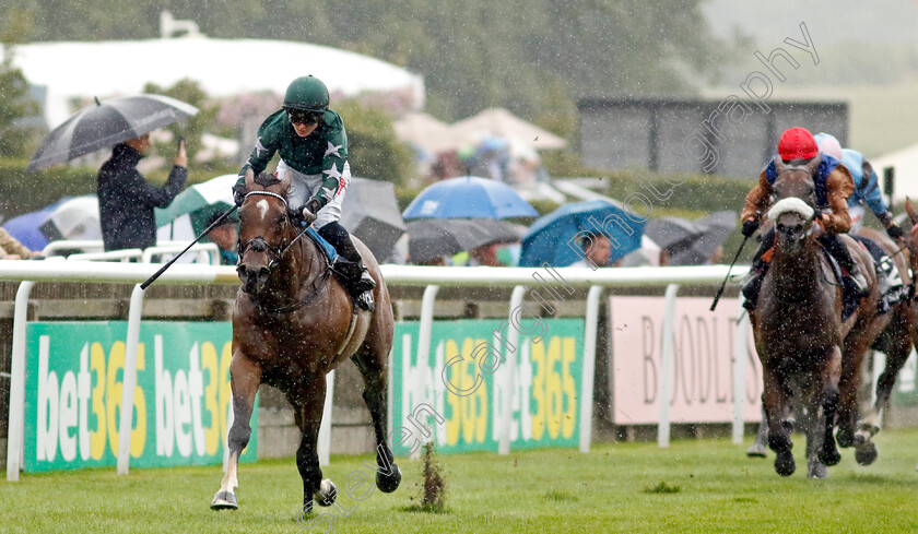 Nashwa-0003 
 NASHWA (Hollie Doyle) wins The Tattersalls Falmouth Stakes
Newmarket 14 Jul 2023 - Pic Steven Cargill / Racingfotos.com