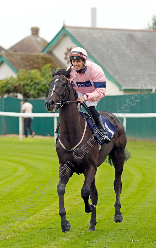 Francesco-Baracca-0006 
 FRANCESCO BARACCA (Charles Bishop) winner of The British Stallion Studs EBF Restricted Maiden Stakes
Yarmouth 21 Sep 2023 - Pic Steven Cargill / Racingfotos.com