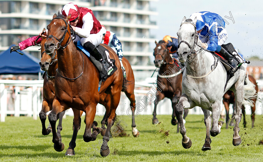 Glorious-Journey-0007 
 GLORIOUS JOURNEY (left, James Doyle) beats LIBRISA BREEZE (right) in The Unibet Hungerford Stakes
Newbury 17 Aug 2019 - Pic Steven Cargill / Racingfotos.com