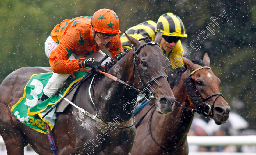 Killybegs-Warrior-0002 
 KILLYBEGS WARRIOR (Kevin Stott) wins The 6 Horse Challenge At bet365 Handicap
Newmarket 14 Jul 2023 - Pic Steven Cargill / Racingfotos.com