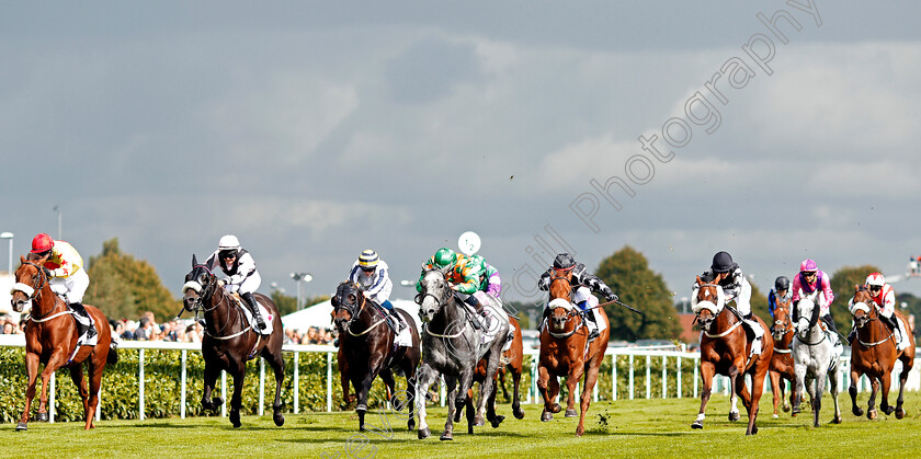 Buccaneers-Vault-0002 
 BUCCANEERS VAULT (centre, Georgia Cox) wins The DFS Silk Series Lady Riders' Handicap Doncaster 14 Sep 2017 - Pic Steven Cargill / Racingfotos.com