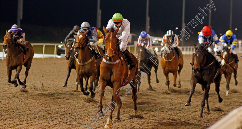 Pilot-Wings-0002 
 PILOT WINGS (centre, Elisha Whittington) wins The tote.co.uk Free Streaming Every UK Race Handicap
Chelmsford 14 Jan 2021 - Pic Steven Cargill / Racingfotos.com