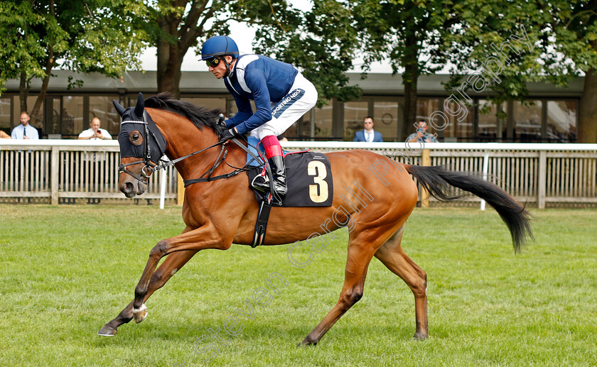 Commissioning-0002 
 COMMISSIONING (Frankie Dettori) winner of The Turners British EBF Fillies Novice Stakes
Newmarket 30 Jul 2022 - Pic Steven Cargill / Racingfotos.com