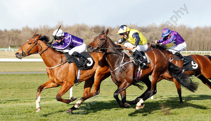 City-Tour-0002 
 CITY TOUR (right, Joe Fanning) beats STAYCATION (left) in The Every Race Live On Racing TV Handicap
Musselburgh 2 Apr 2019 - Pic Steven Cargill / Racingfotos.com