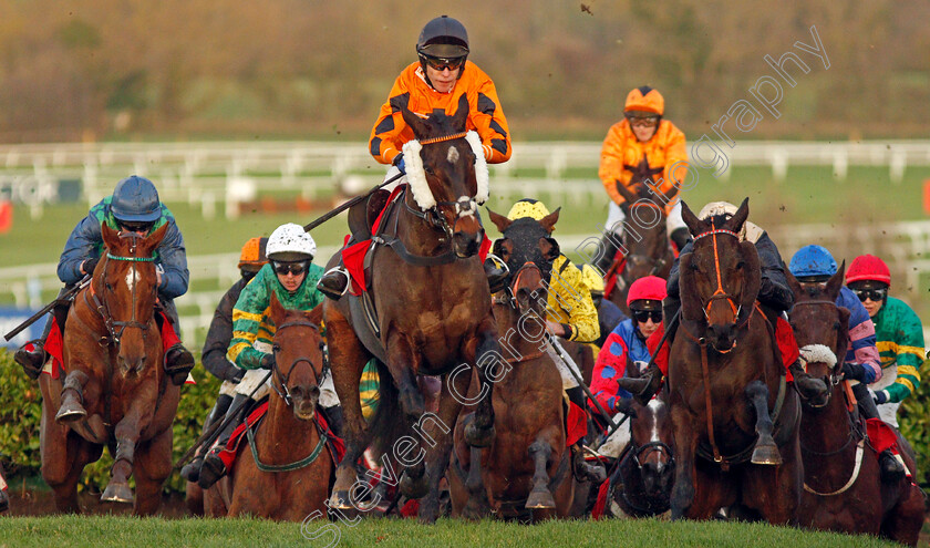 Kingswell-Theatre-0002 
 KINGSWELL THEATRE (Tom Scudamore) leads winner EASYSLAND (right) during The Glenfarclas Cross Country Handicap Chase
Cheltenham 13 Dec 2019 - Pic Steven Cargill / Racingfotos.com