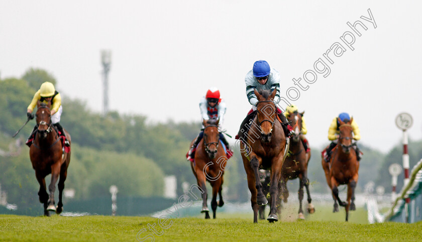 Quickthorn-0003 
 QUICKTHORN (Oisin Murphy) wins The Heed Your Hunch At Betway Handicap
Haydock 29 May 2021 - Pic Steven Cargill / Racingfotos.com