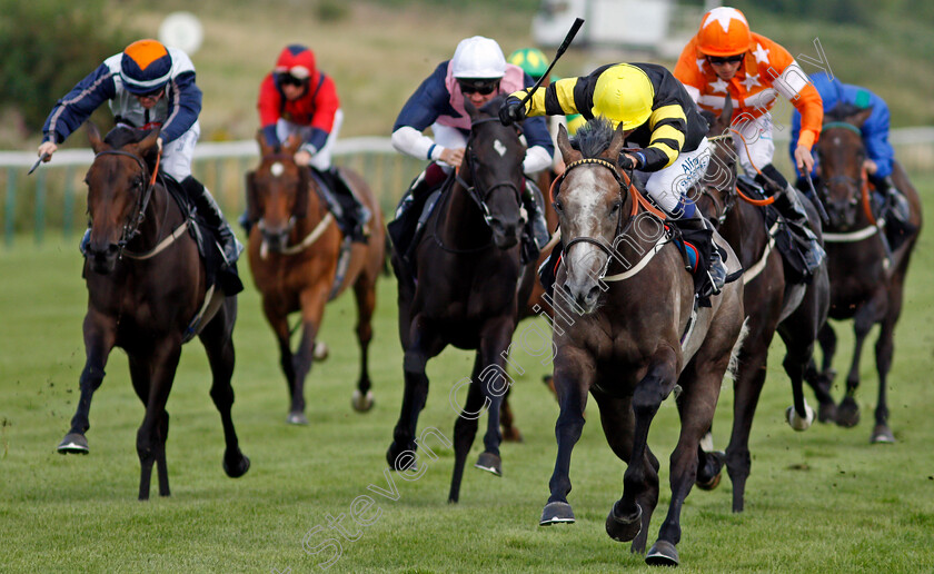 Gentleman-At-Arms-0003 
 GENTLEMAN AT ARMS (Jim Crowley) wins The Dave Gee 50th Birthday Handicap
Nottingham 10 Aug 2021 - Pic Steven Cargill / Racingfotos.com