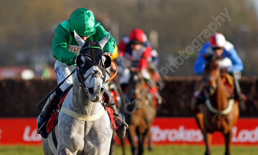 Bad-0003 
 BAD (Ben Jones) wins The Ladbrokes Handicap Chase
Kempton 22 Feb 2025 - Pic Steven Cargill / Racingfotos.com