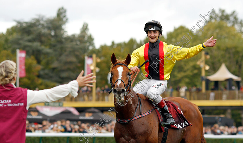 Torquator-Tasso-0021 
 TORQUATOR TASSO (Rene Piechulek) after The Qatar Prix de l'Arc de Triomphe
Longchamp 3 Oct 2021 - Pic Steven Cargill / Racingfotos.com