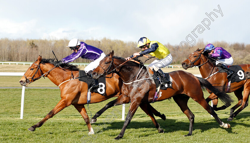 City-Tour-0004 
 CITY TOUR (right, Joe Fanning) beats STAYCATION (left) in The Every Race Live On Racing TV Handicap
Musselburgh 2 Apr 2019 - Pic Steven Cargill / Racingfotos.com