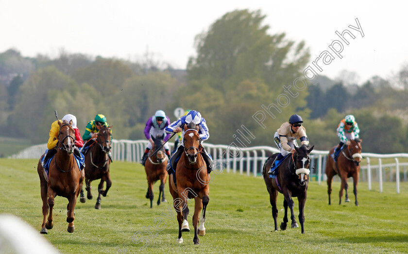 Kitsune-Power-0004 
 KITSUNE POWER (centre, Ray Dawson) beats MANHATTANVILLE (left) in The Caffrey's Irish Ale Handicap
Leicester 23 Apr 2022 - Pic Steven Cargill / Racingfotos.com