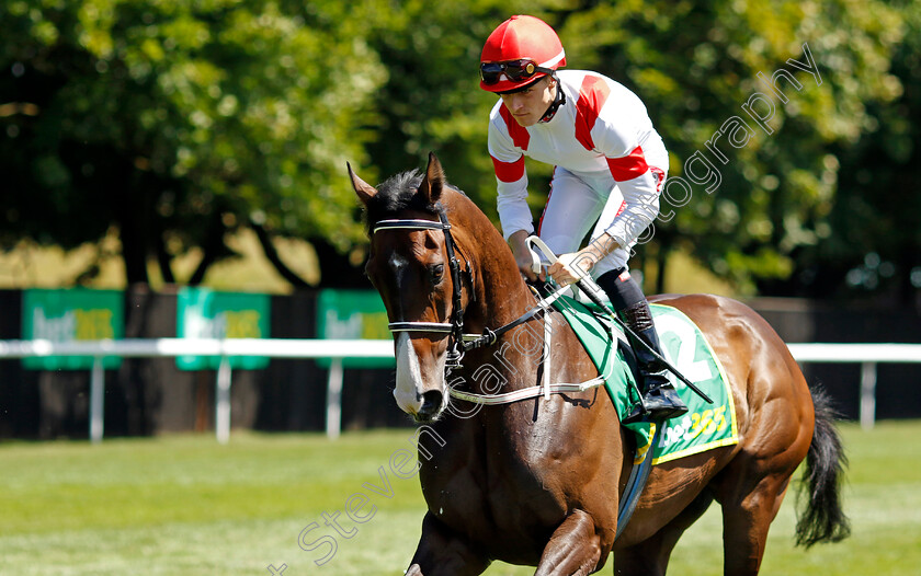 Mashkuur 
 MASHKUUR (Tyler Heard)
Newmarket 8 Jul 2022 - Pic Steven Cargill / Racingfotos.com